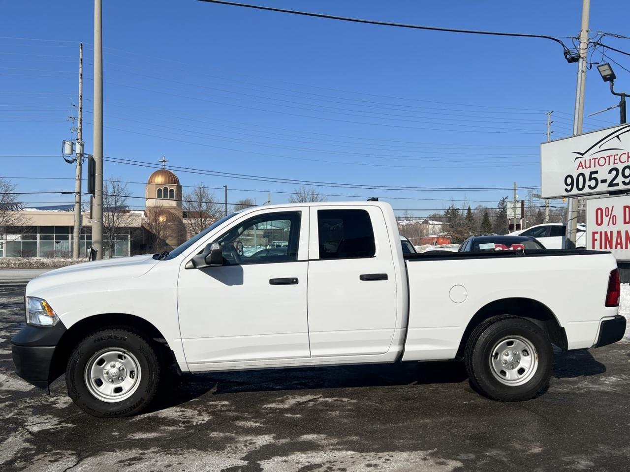 2021 RAM 1500 Classic Tradesman 6'4 BOX / Remote Start / Rev Cam Photo