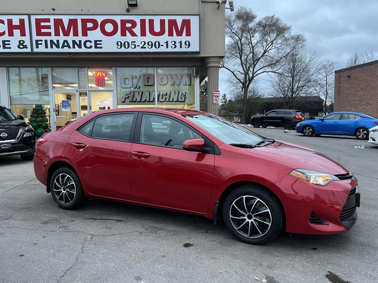 2018 Toyota Corolla LE PLUS   Sunroof   Htd Steering   Lane Dep Photo3