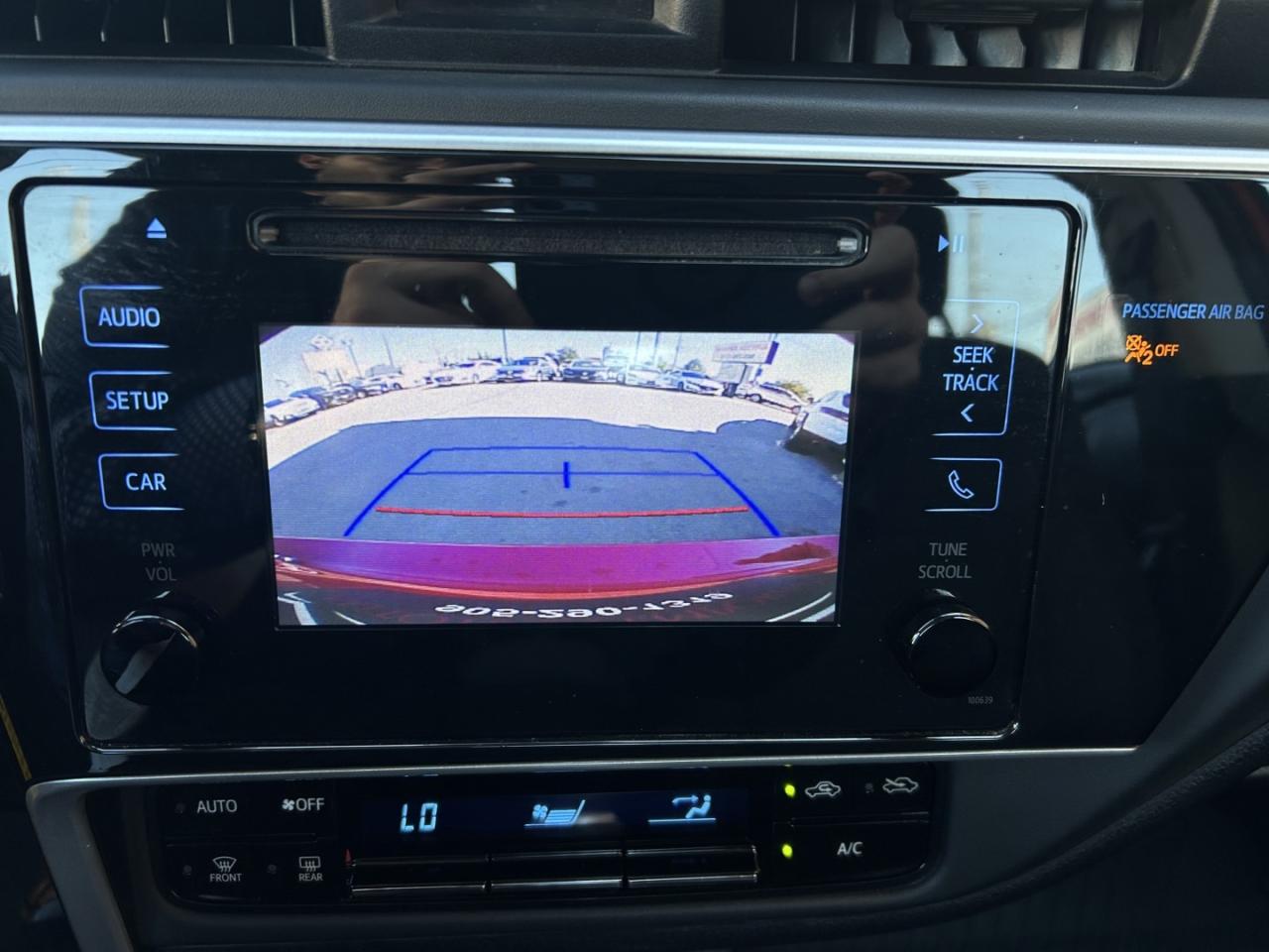 2018 Toyota Corolla LE PLUS   Sunroof   Htd Steering   Lane Dep Photo