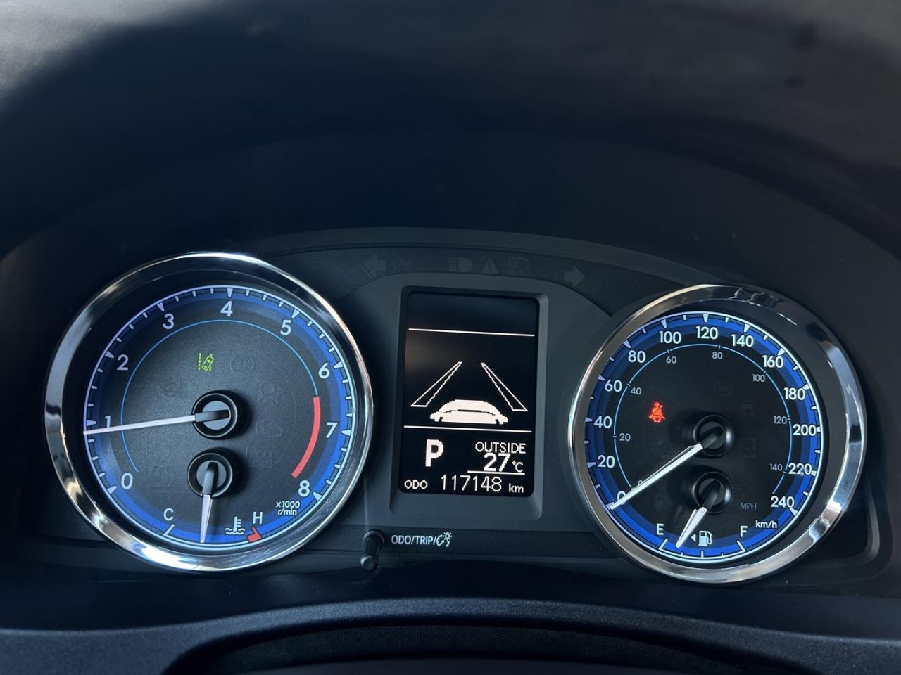 2018 Toyota Corolla LE PLUS   Sunroof   Htd Steering   Lane Dep Photo