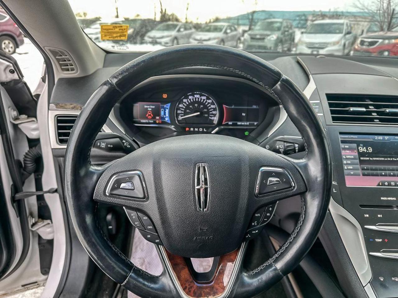 2016 Lincoln MKZ Hybrid Photo