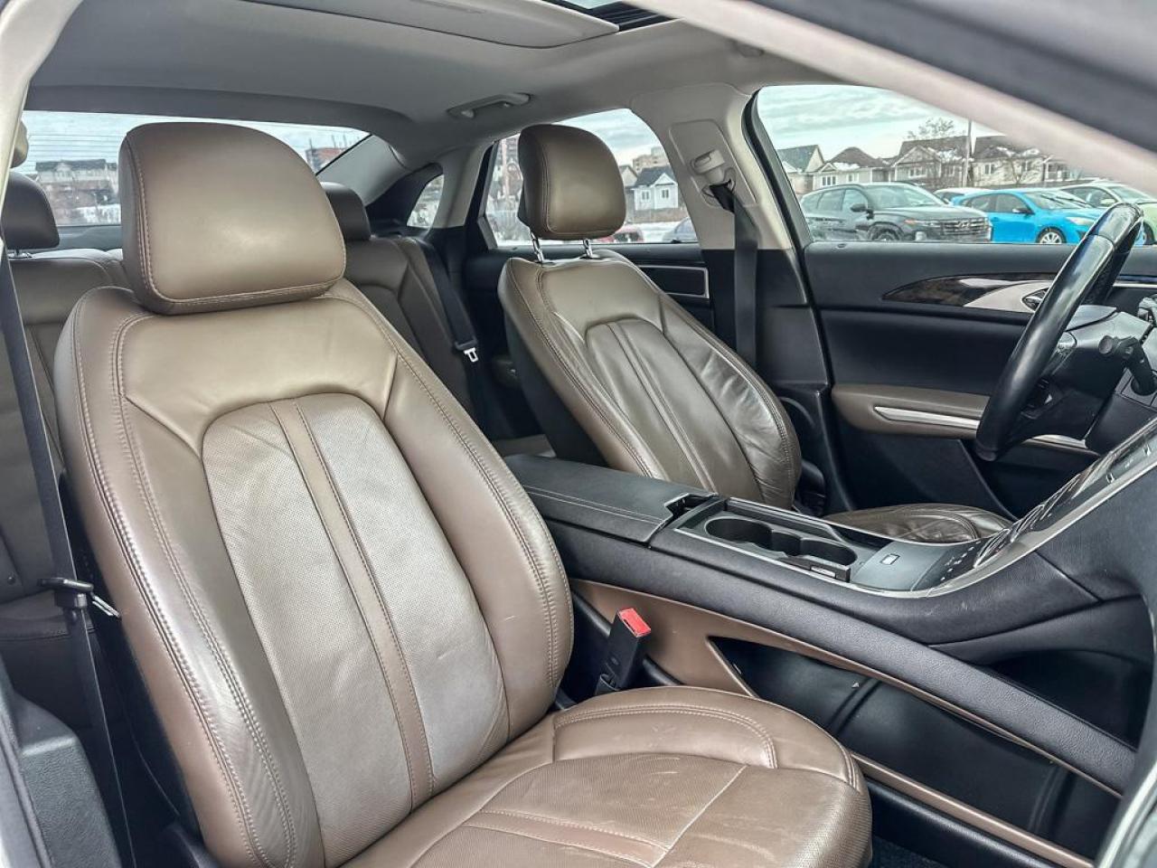 2016 Lincoln MKZ Hybrid Photo