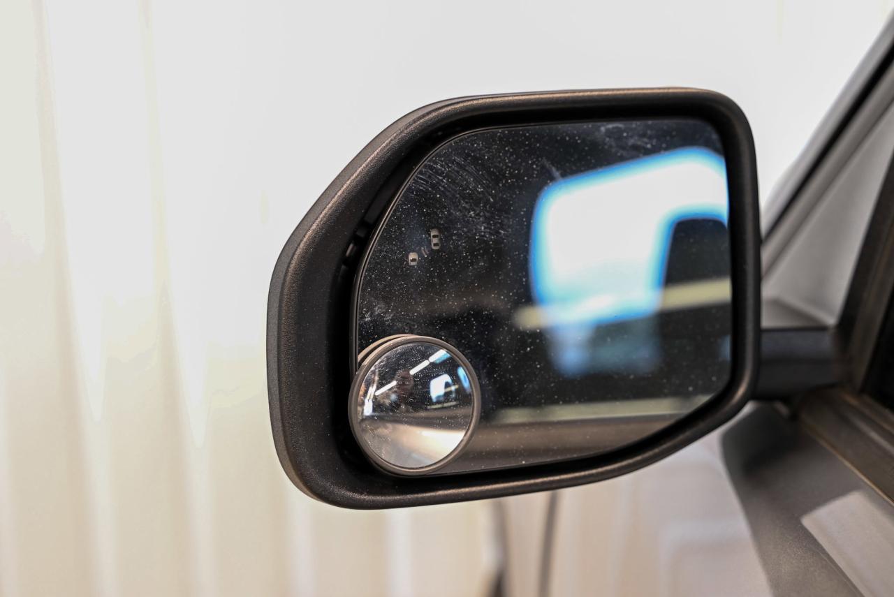 2021 Ford Bronco Sport Outer Banks/ 4x4/ 1-OWNER/ Service History /Fully Photo