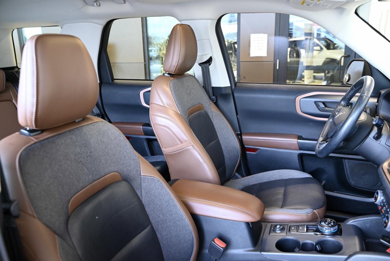 2021 Ford Bronco Sport Outer Banks/ 4x4/ 1-OWNER/ Service History /Fully Photo