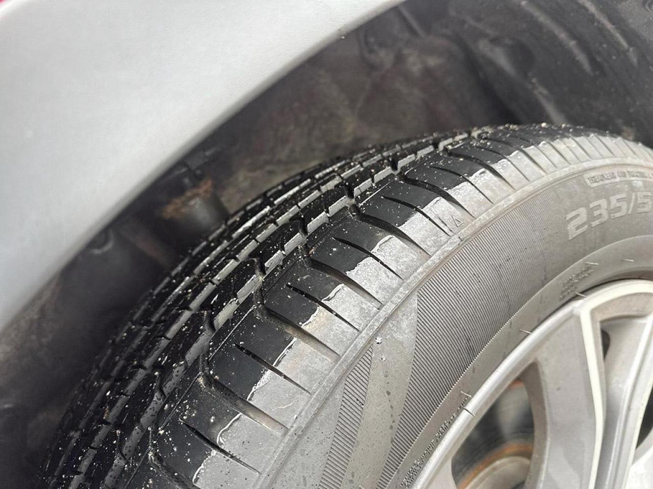 2020 Honda CR-V Touring Photo