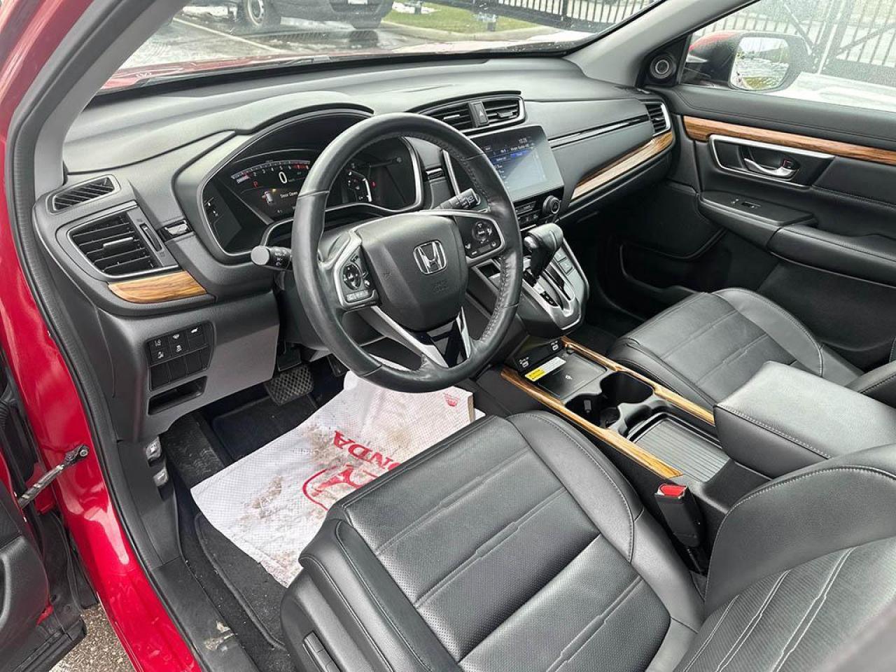 2020 Honda CR-V Touring Photo