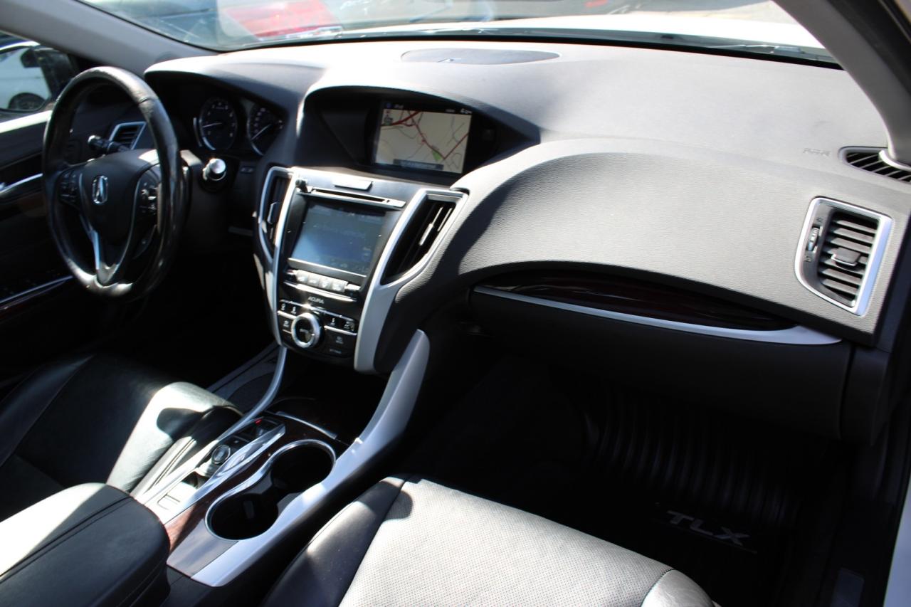 2017 Acura TLX SH-AWD w/Technology Package $91/Weekly Certified Photo
