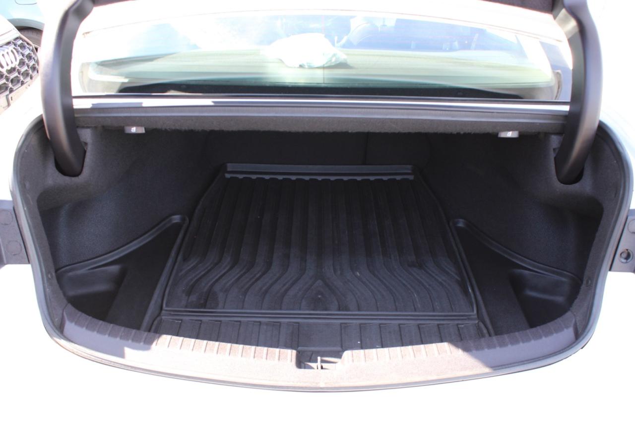 2017 Acura TLX SH-AWD w/Technology Package $91/Weekly Certified Photo