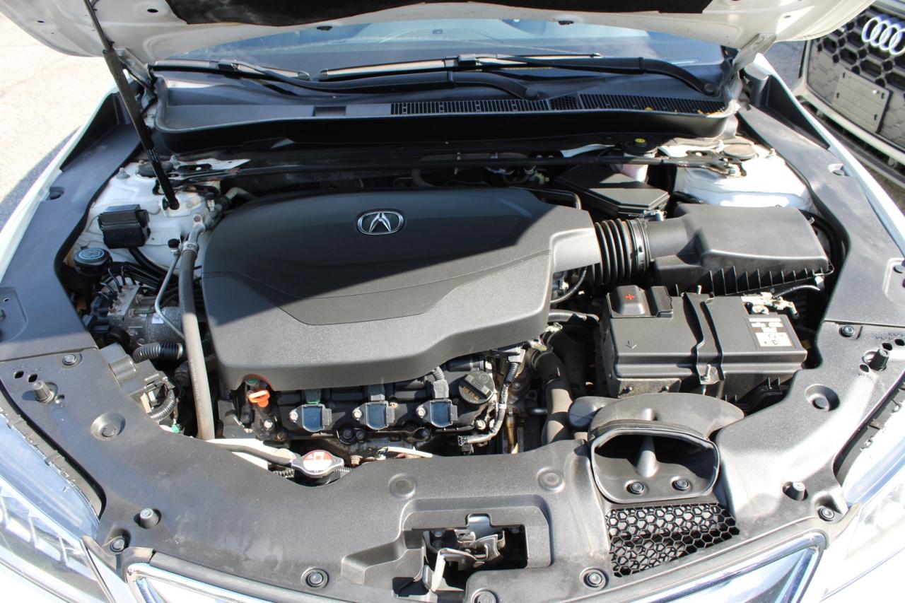 2017 Acura TLX SH-AWD w/Technology Package $91/Weekly Certified Photo