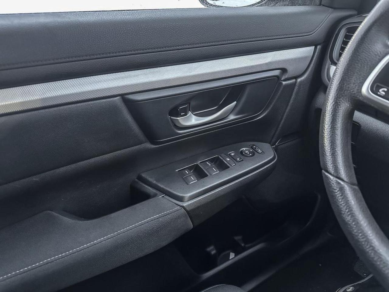 2021 Honda CR-V LX Photo