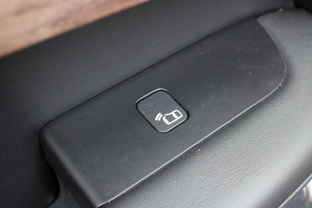 2020 Land Rover Discovery HSE Luxury Td6 Diesel No Accident 7 Passenger Photo