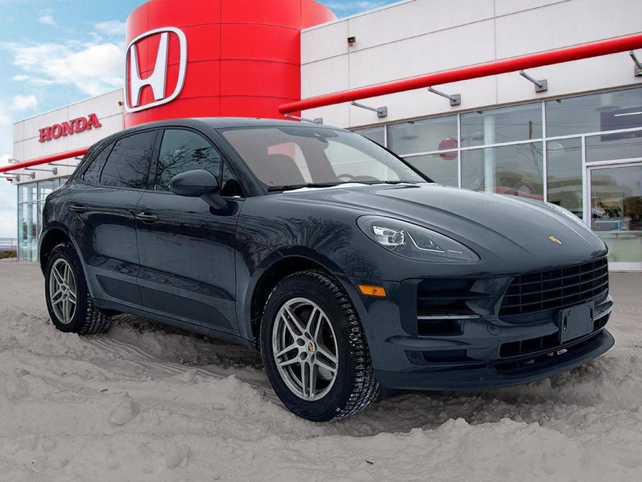 2021 Porsche Macan Base Photo