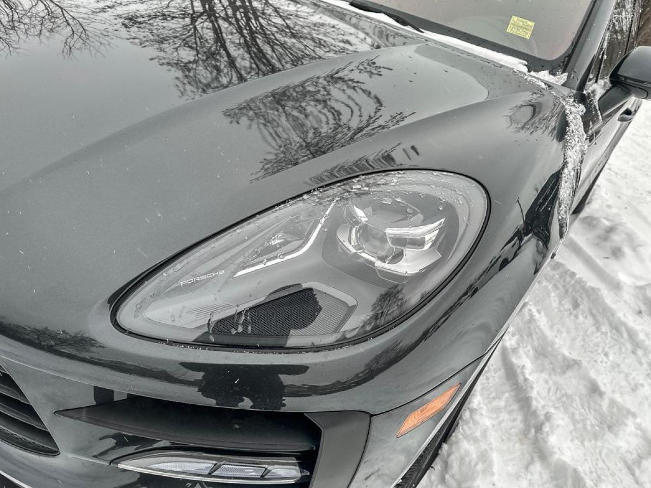 2021 Porsche Macan Base Photo