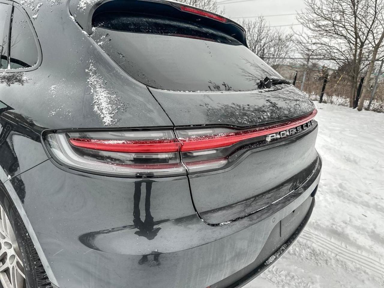 2021 Porsche Macan Base Photo