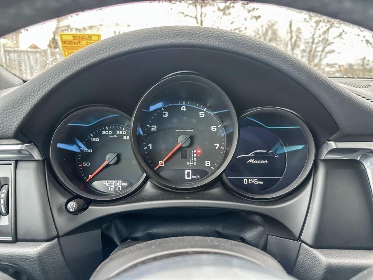 2021 Porsche Macan Base Photo