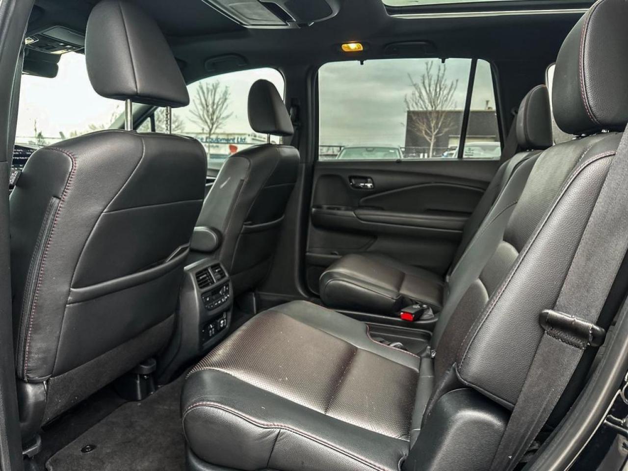 2021 Honda Pilot Black Edition Photo