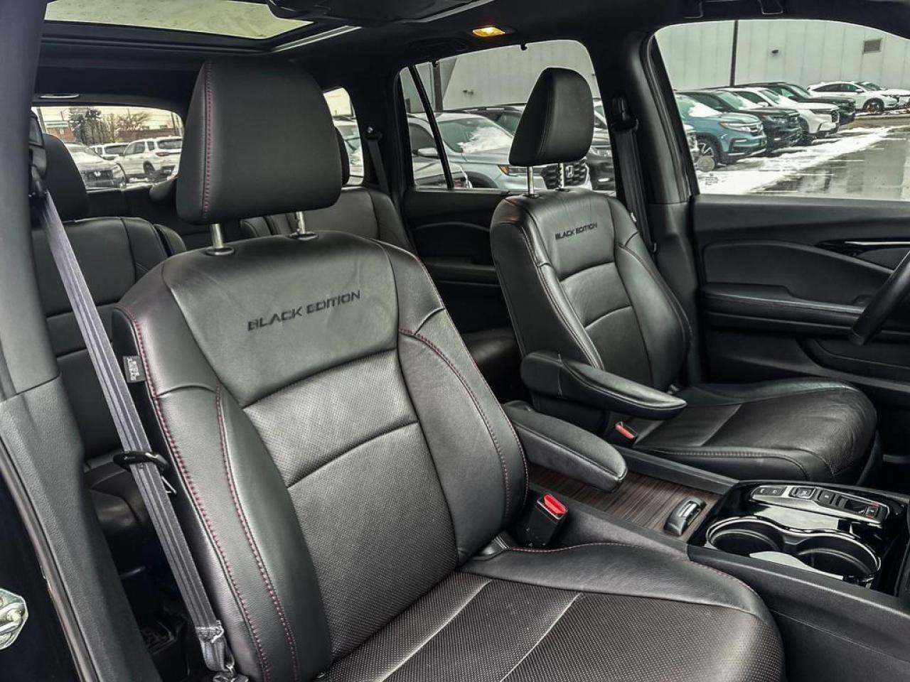2021 Honda Pilot Black Edition Photo