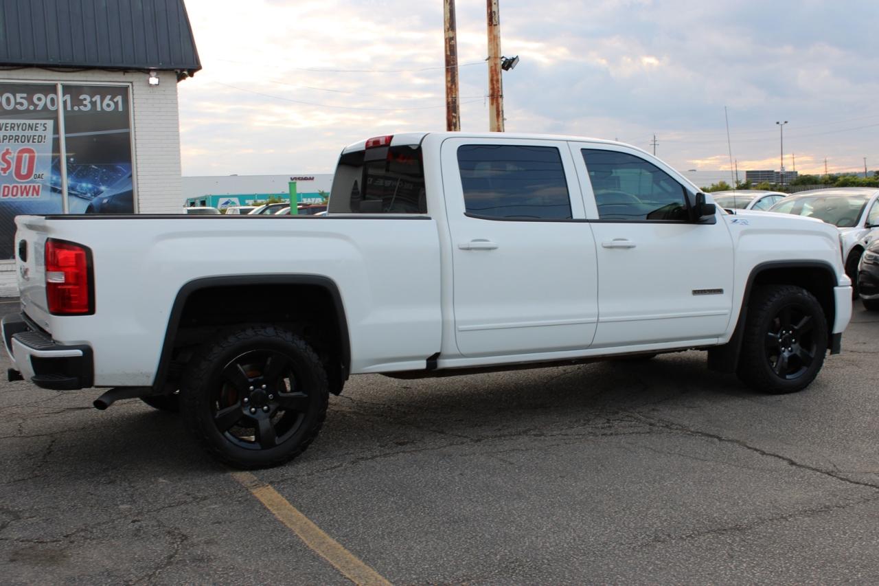 2018 GMC Sierra 1500 SLE Crew Cab 4WD Safety Certified Photo
