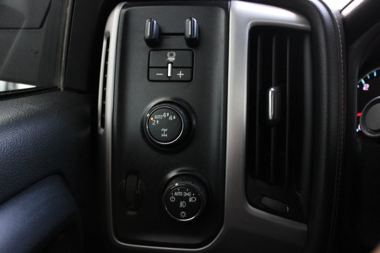 2018 GMC Sierra 1500 SLE Crew Cab 4WD Safety Certified Photo