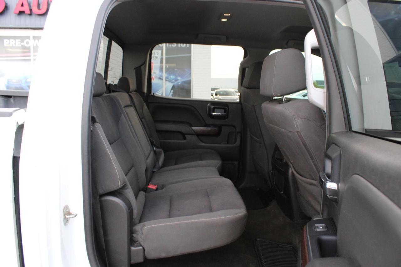 2018 GMC Sierra 1500 SLE Crew Cab 4WD Safety Certified Photo