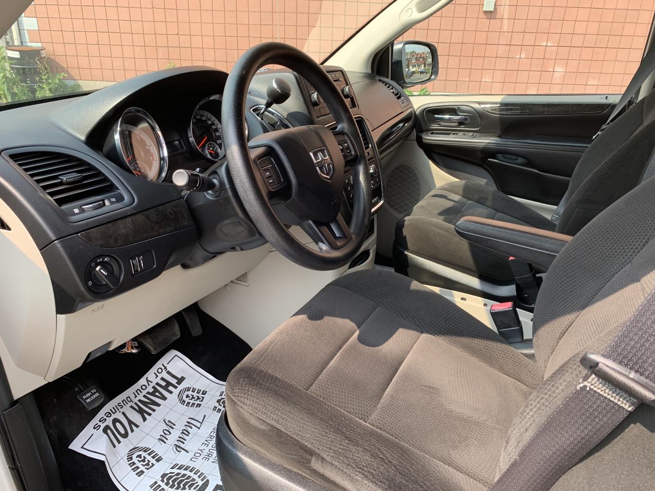 2013 Dodge Grand Caravan SXT / 148064 KMS !! CAR FAX CLEAN !! CERTIFIED !! Photo