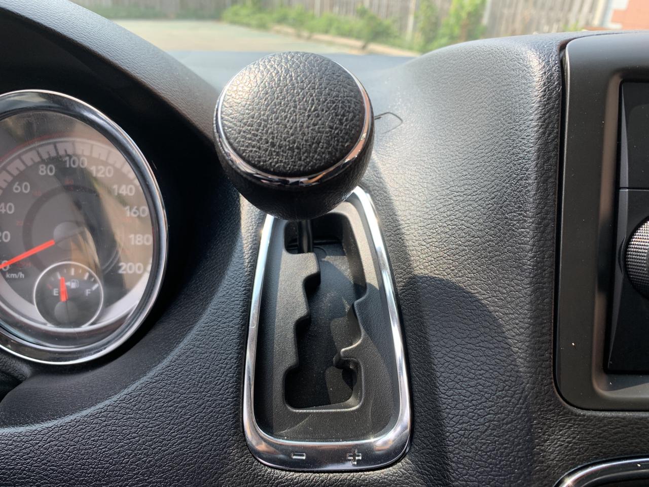 2013 Dodge Grand Caravan SXT / 148064 KMS !! CAR FAX CLEAN !! CERTIFIED !! Photo