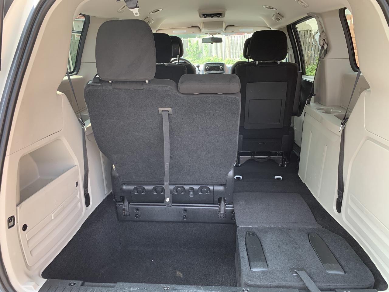 2013 Dodge Grand Caravan SXT / 148064 KMS !! CAR FAX CLEAN !! CERTIFIED !! Photo