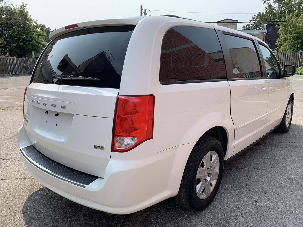 2013 Dodge Grand Caravan SXT / 148064 KMS !! CAR FAX CLEAN !! CERTIFIED !! Photo