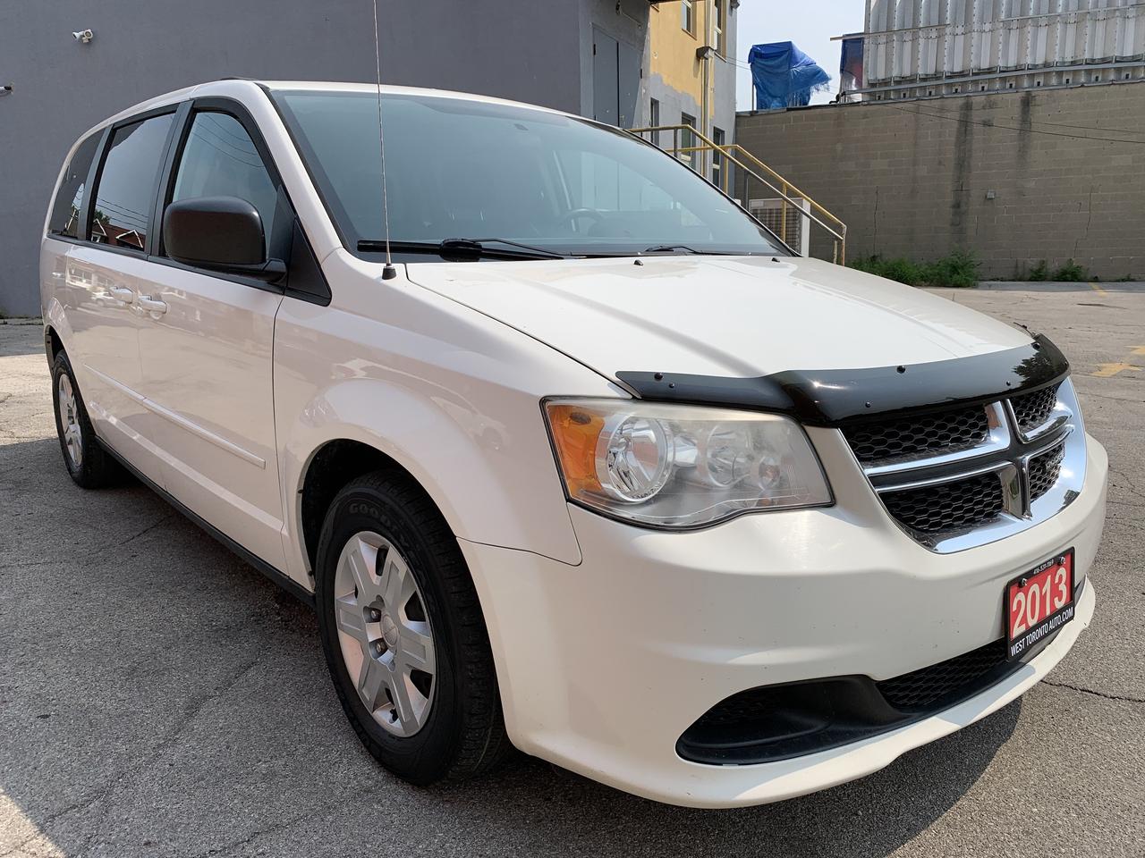 2013 Dodge Grand Caravan SXT / 148064 KMS !! CAR FAX CLEAN !! CERTIFIED !! Photo2