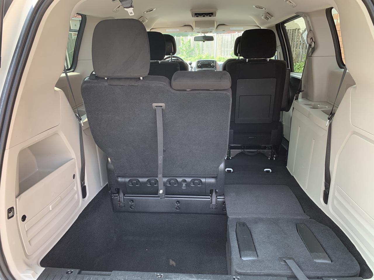 2013 Dodge Grand Caravan SXT / 148064 KMS !! CAR FAX CLEAN !! CERTIFIED !! Photo