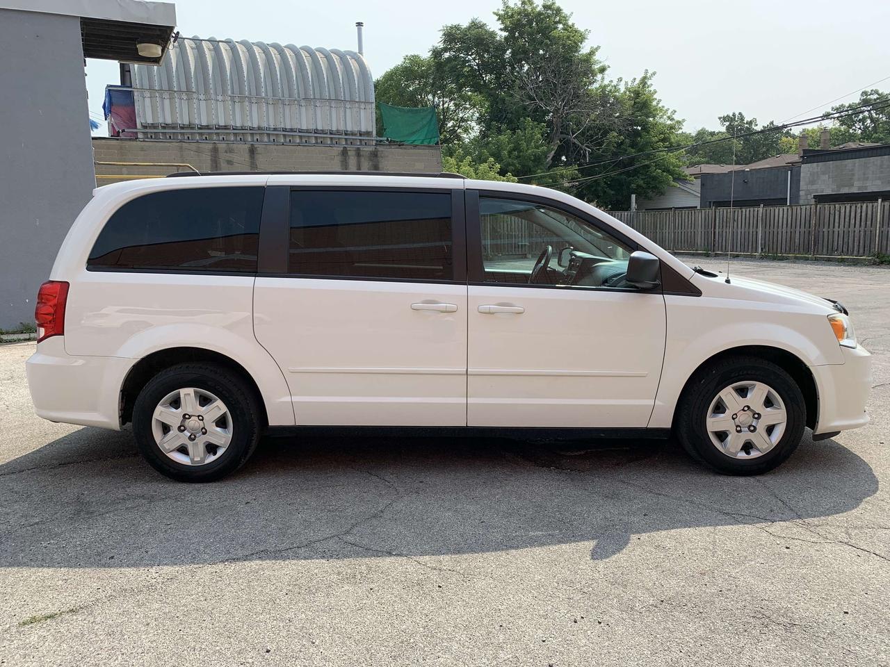2013 Dodge Grand Caravan JUST SOLD SOLD SOLD !! SXT / 148064 KMS !! Photo