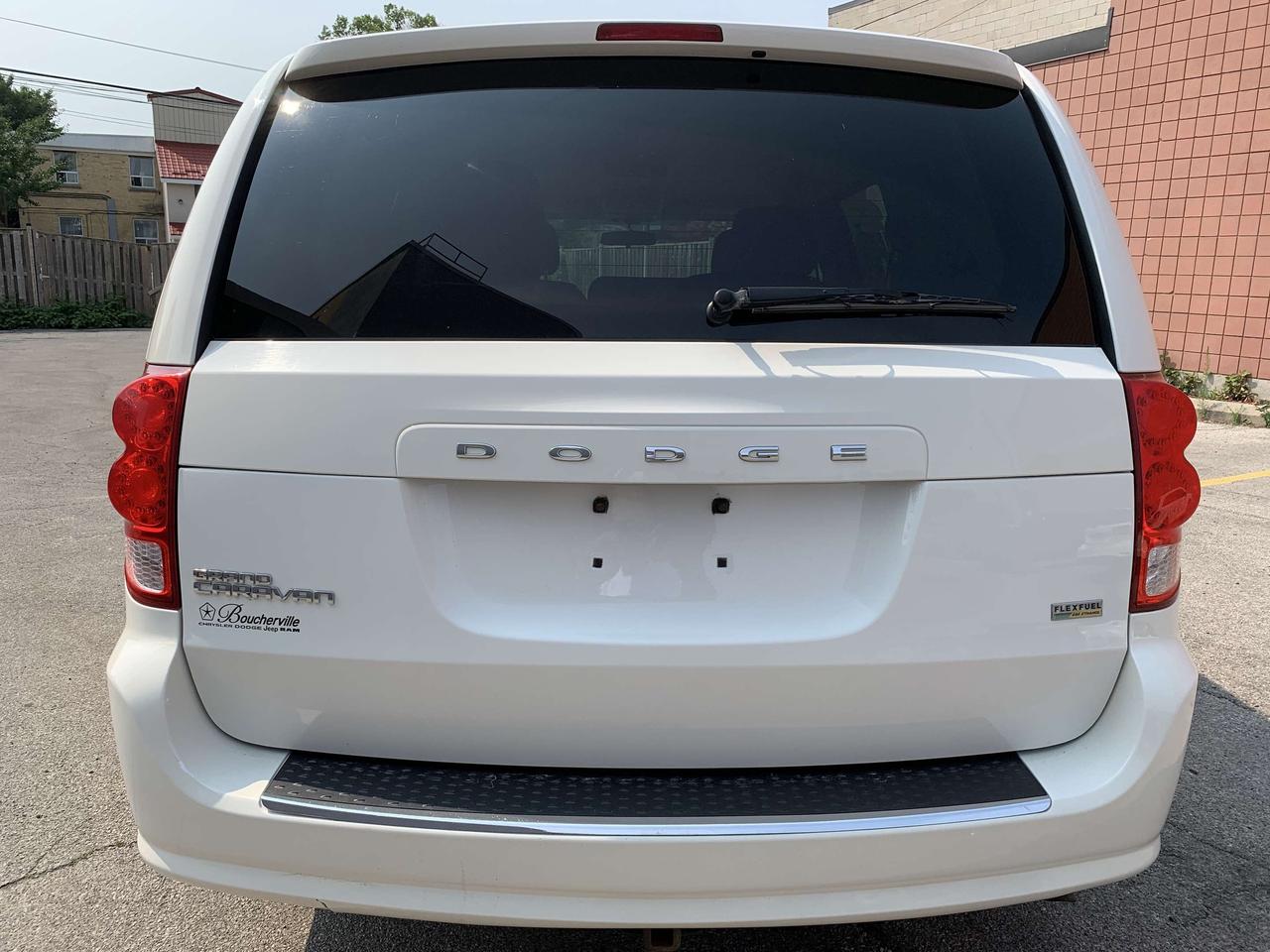 2013 Dodge Grand Caravan JUST SOLD SOLD SOLD !! SXT / 148064 KMS !! Photo