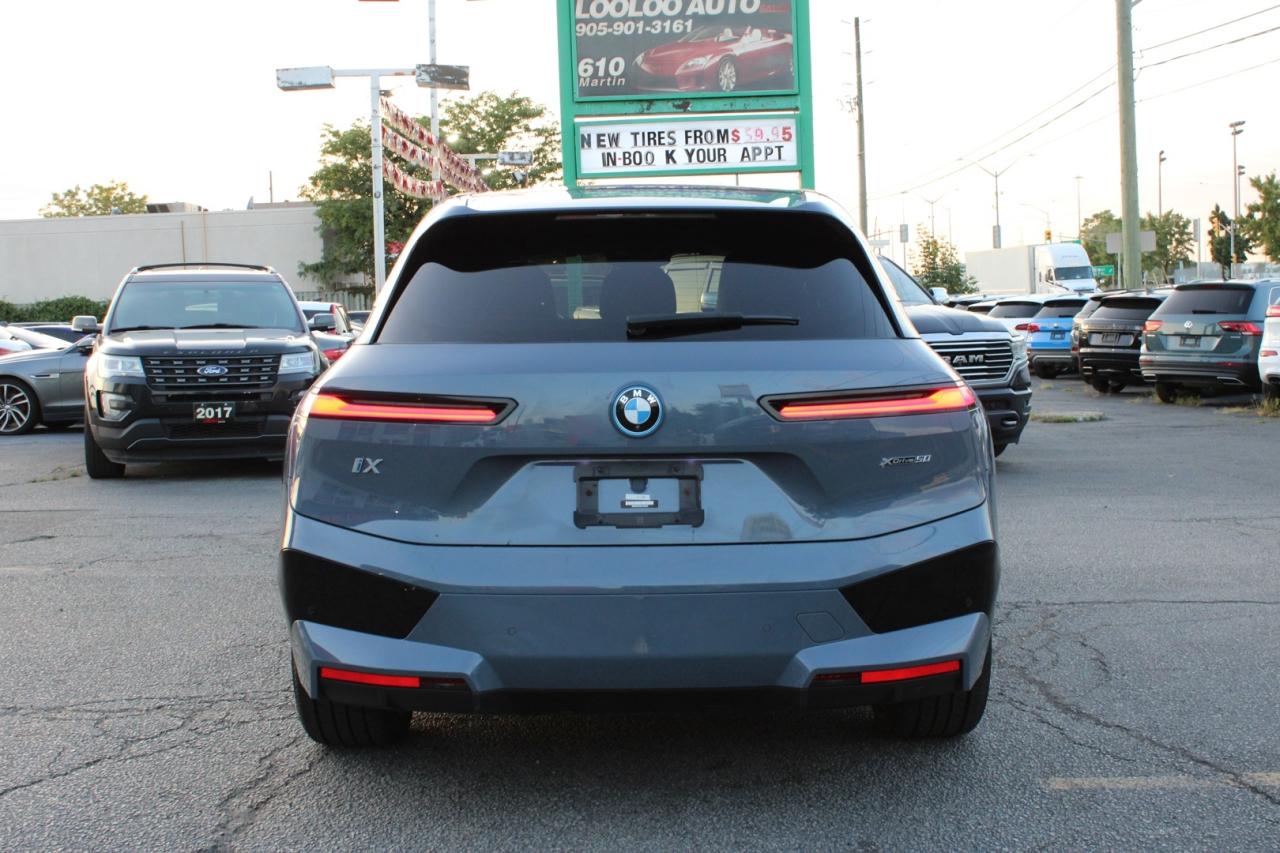 2022 BMW iX xDrive50 Premium Enhanced Blue Interior Certified Photo