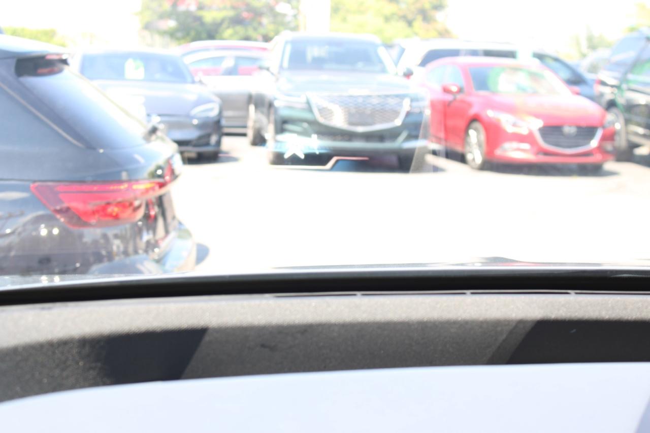 2022 BMW iX xDrive50 Premium Enhanced Blue Interior Certified Photo