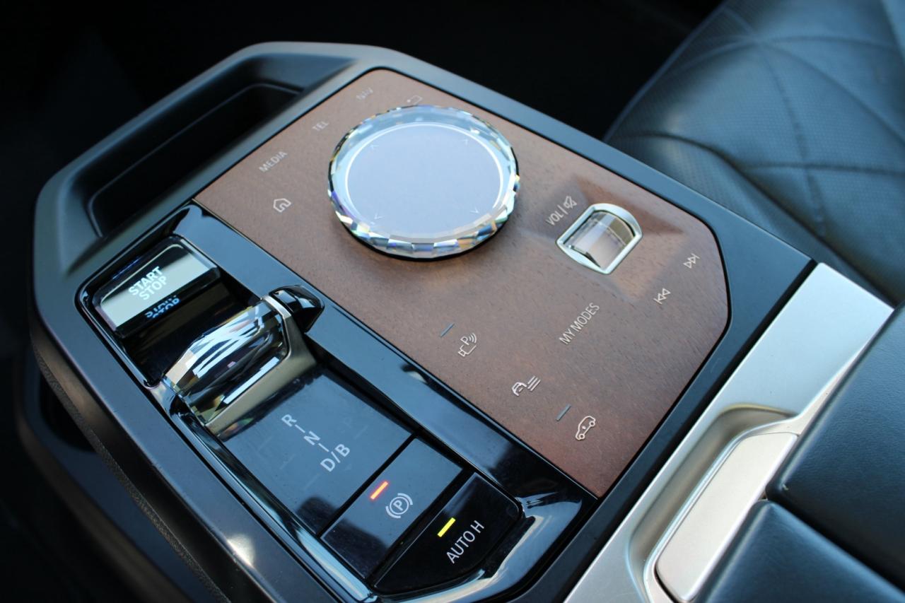 2022 BMW iX xDrive50 Premium Enhanced Blue Interior Certified Photo