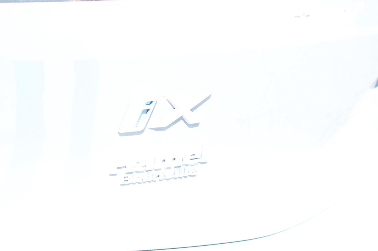 2022 BMW iX xDrive50 Premium Enhanced Blue Interior Photo