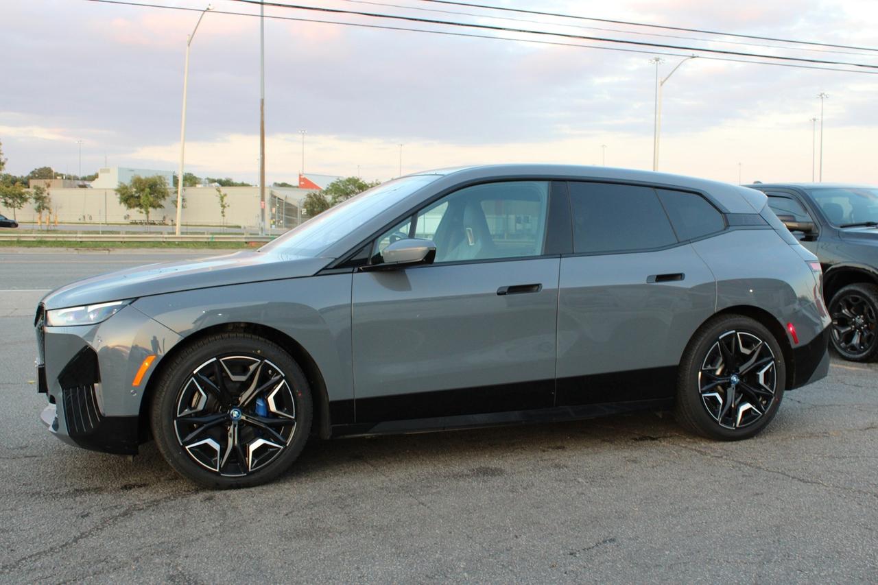 2022 BMW iX xDrive50 Premium Enhanced Blue Interior Photo
