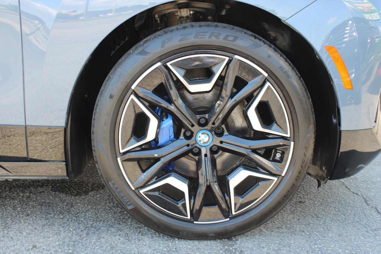 2022 BMW iX xDrive50 Premium Enhanced Blue Interior Photo