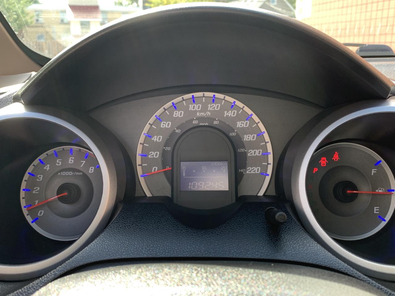 2013 Honda Fit 5dr HB Auto DX-A  ONLY !!!!  109239 kms !!!! AUTO Photo