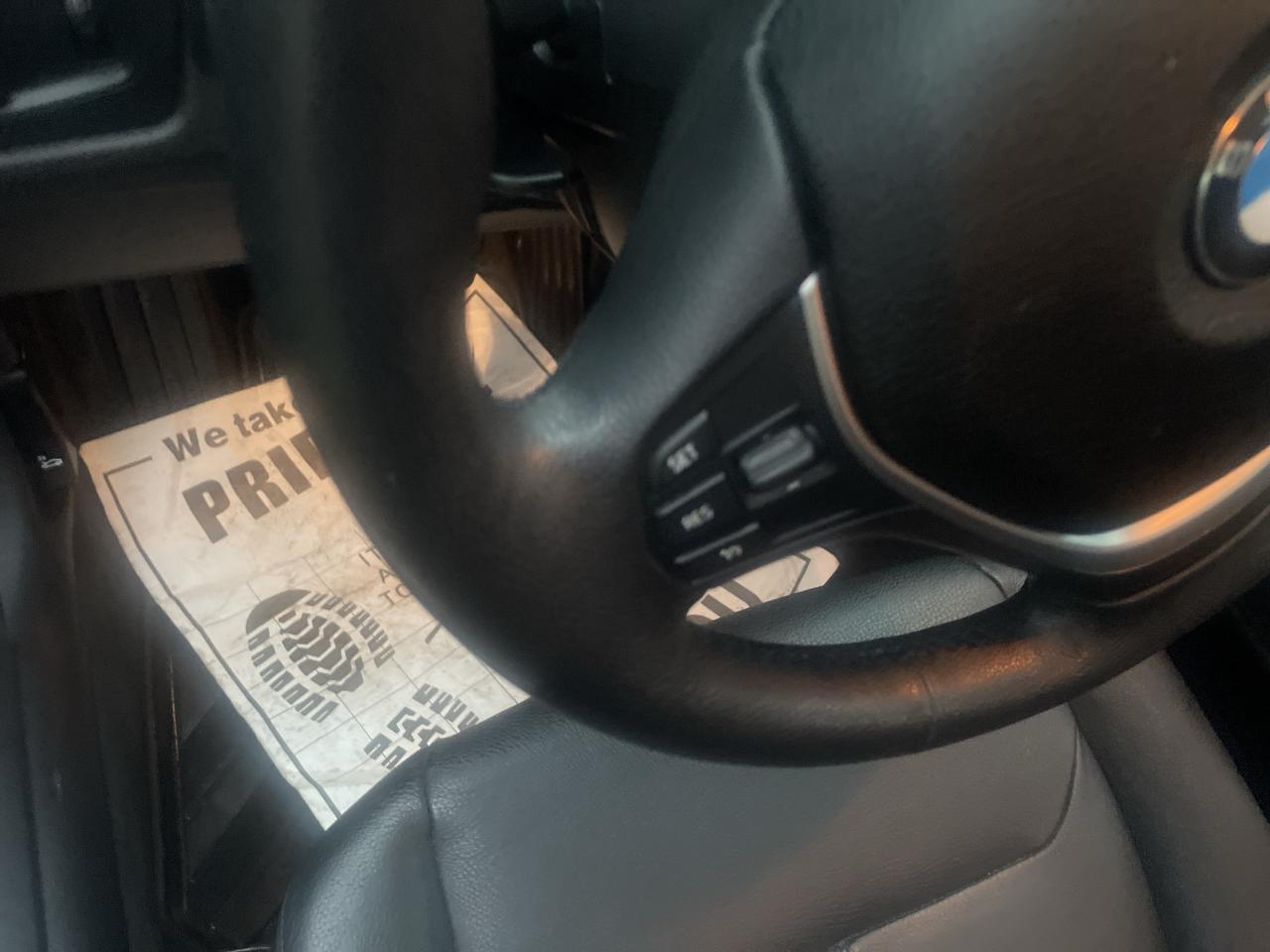 2014 BMW 3 Series 4dr Sdn 320i xDrive AWD/ ONE OWNER !! 152357 KMS Photo