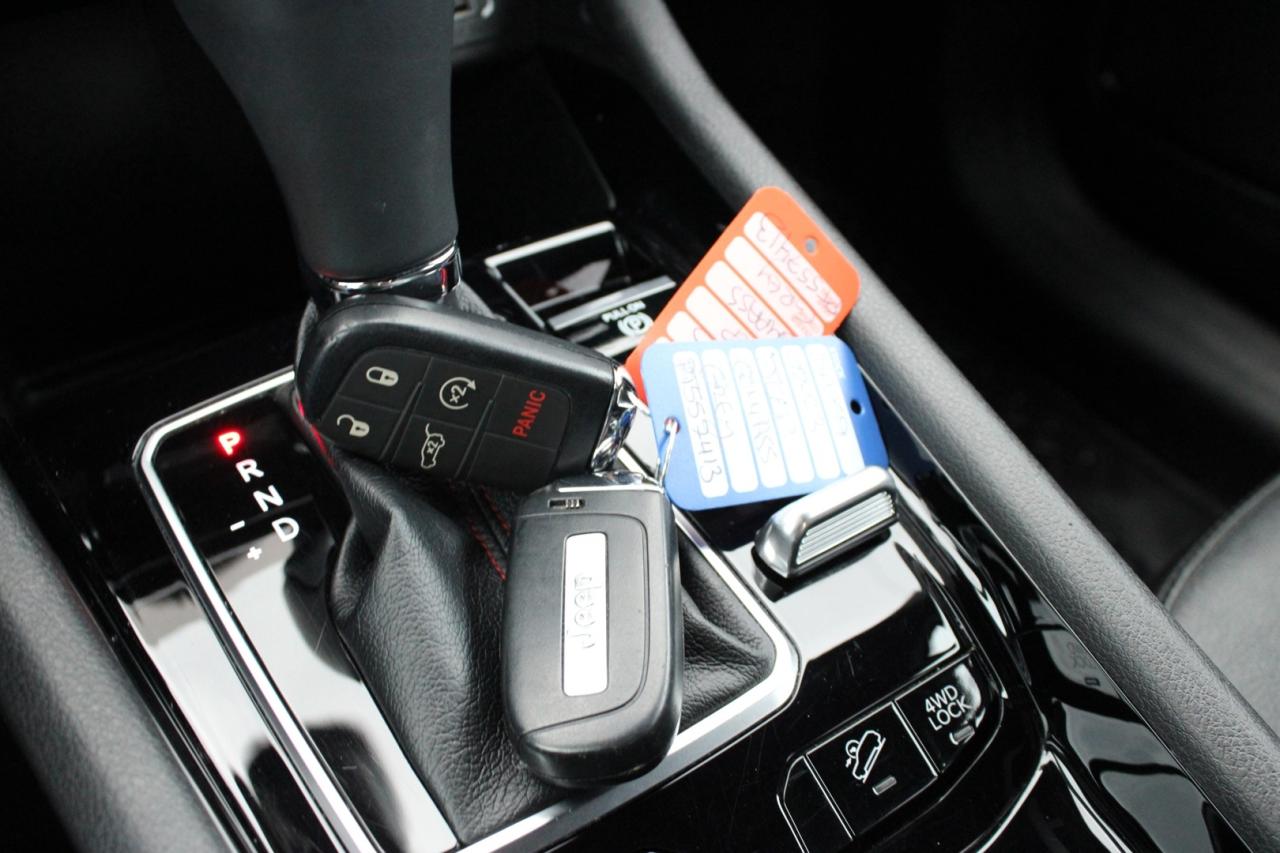 2023 Jeep Compass Trailhawk 4WD $99/Weekly No Accident Certified Photo