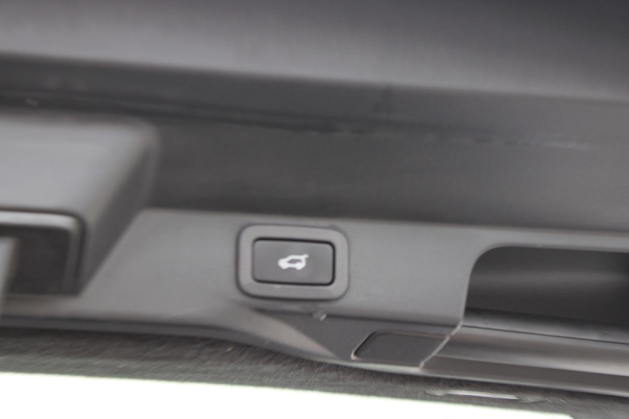 2016 Land Rover Range Rover Sport 5.0L V8 Supercharged   No Accident   Safety Certif Photo