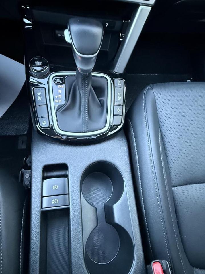 2022 Kia Seltos SX Turbo AWD w/Black Interior Photo