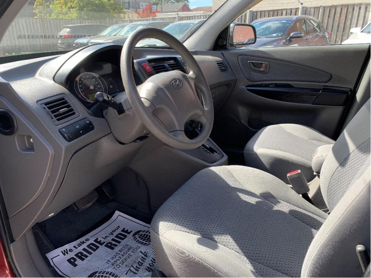 2009 Hyundai Tucson GL MODEL  AUTO !! ONE OWNER !! CAR FAX CLEAN !! Photo