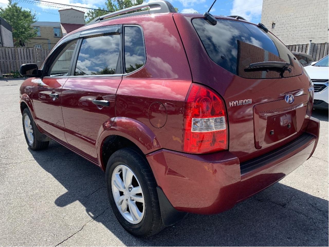 2009 Hyundai Tucson GL MODEL  AUTO !! ONE OWNER !! CAR FAX CLEAN !! Photo