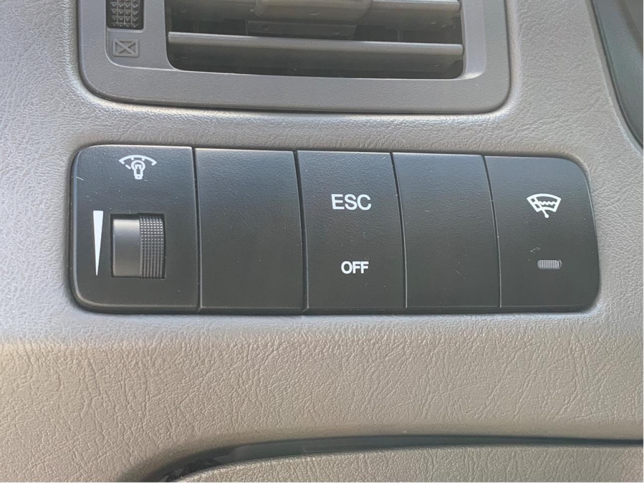 2009 Hyundai Tucson GL MODEL  AUTO !! ONE OWNER !! CAR FAX CLEAN !! Photo