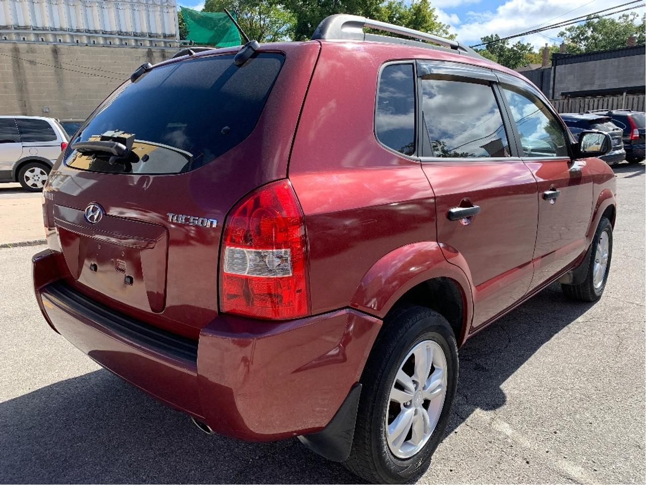 2009 Hyundai Tucson GL MODEL  AUTO !! ONE OWNER !! CAR FAX CLEAN !! Photo