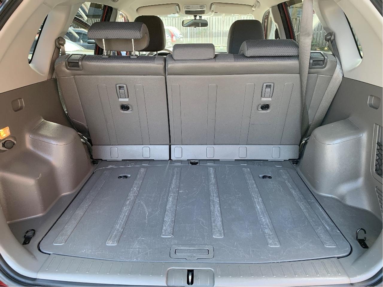 2009 Hyundai Tucson GL MODEL  AUTO !! ONE OWNER !! CAR FAX CLEAN !! Photo