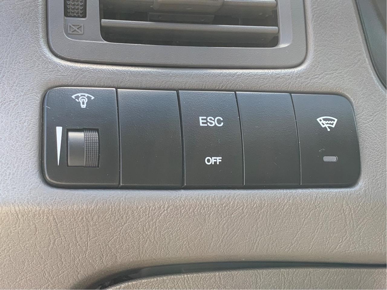 2009 Hyundai Tucson GL MODEL  AUTO !! ONE OWNER !! CAR FAX CLEAN !! Photo