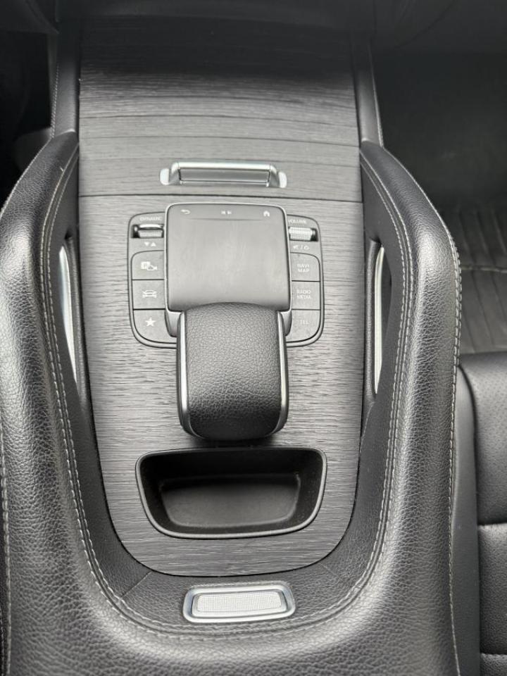 2022 Mercedes-Benz GLE 4MATIC® Photo